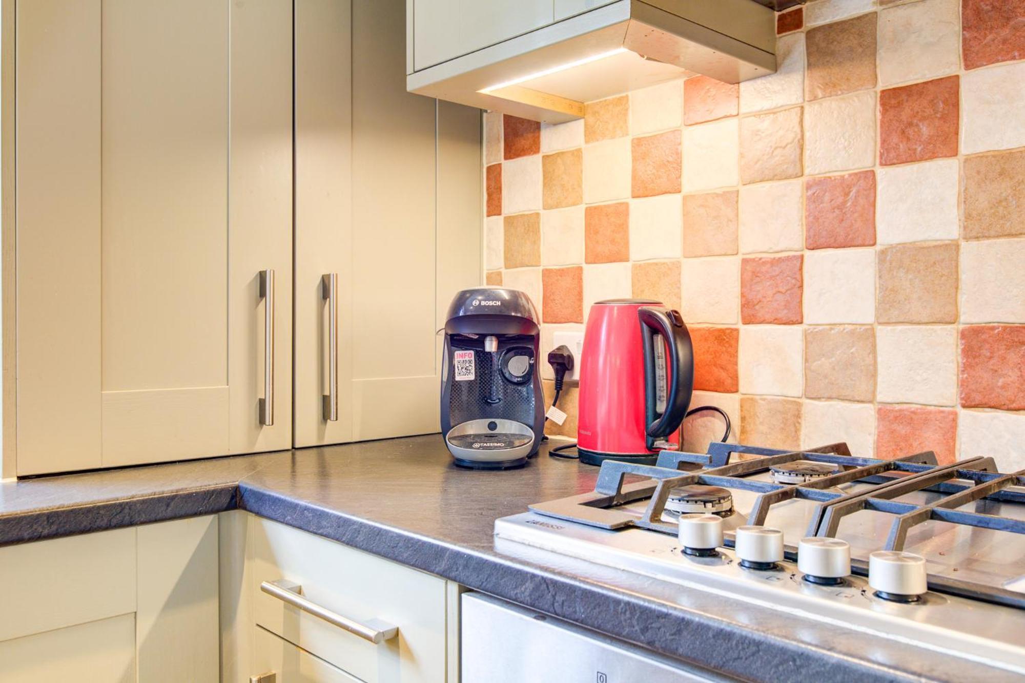 Spacious & Modern 2 Bed Sleeps 5 In Walthamstow London Eksteriør billede