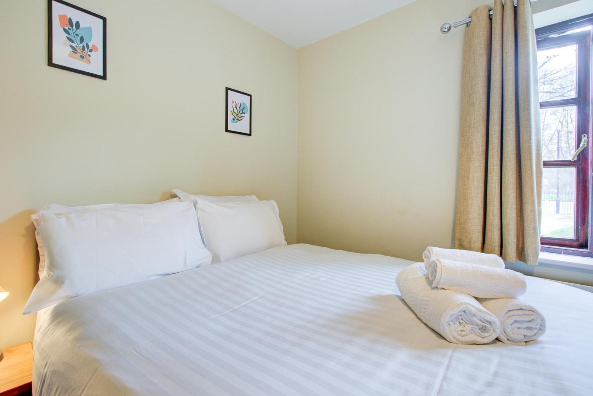 Spacious & Modern 2 Bed Sleeps 5 In Walthamstow London Eksteriør billede