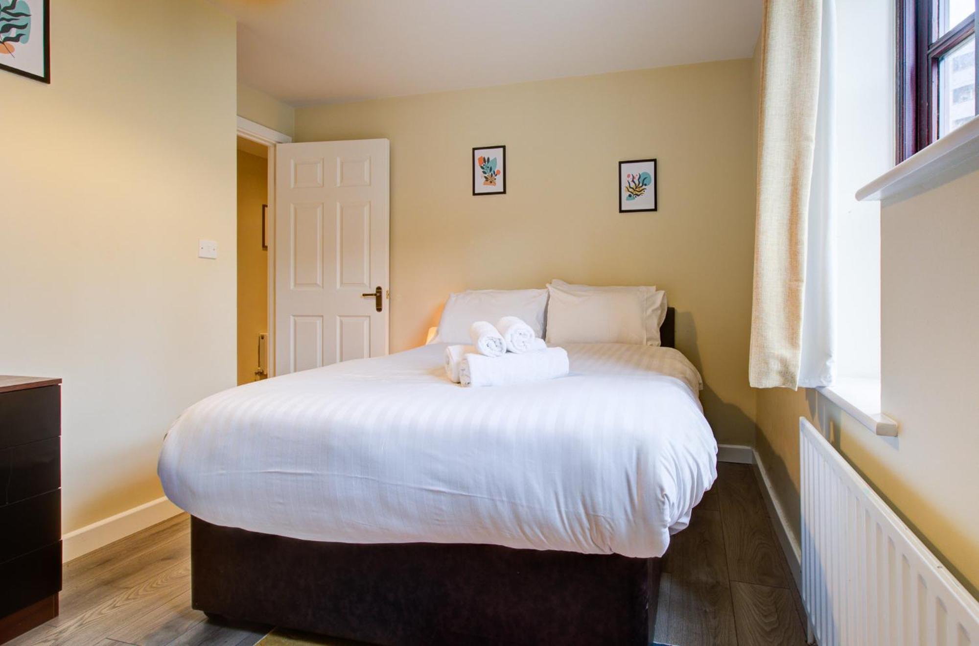 Spacious & Modern 2 Bed Sleeps 5 In Walthamstow London Eksteriør billede